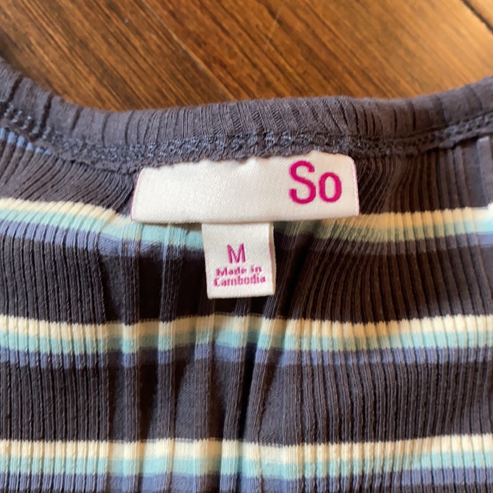 Size - medium - Picture 3 of 3